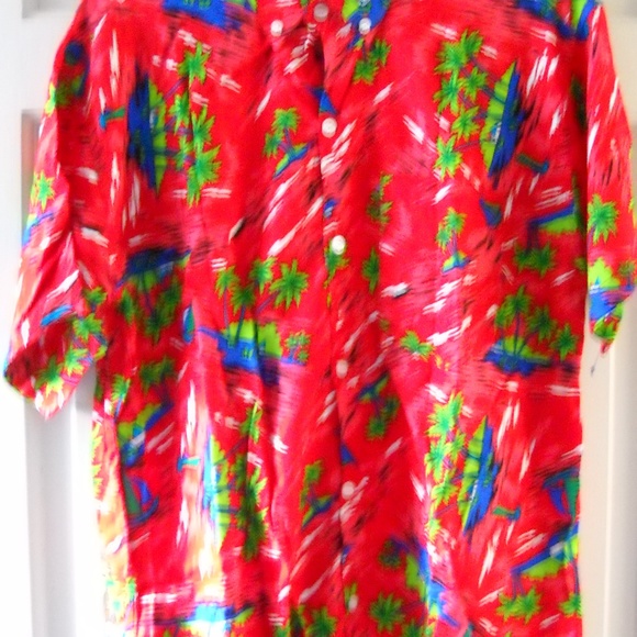MEN'S GENUINE HAWAIIAN SHIRT SIZE M - Picture 1 of 3